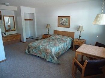 Red Door Resort & Motel Aitkin 外观 照片