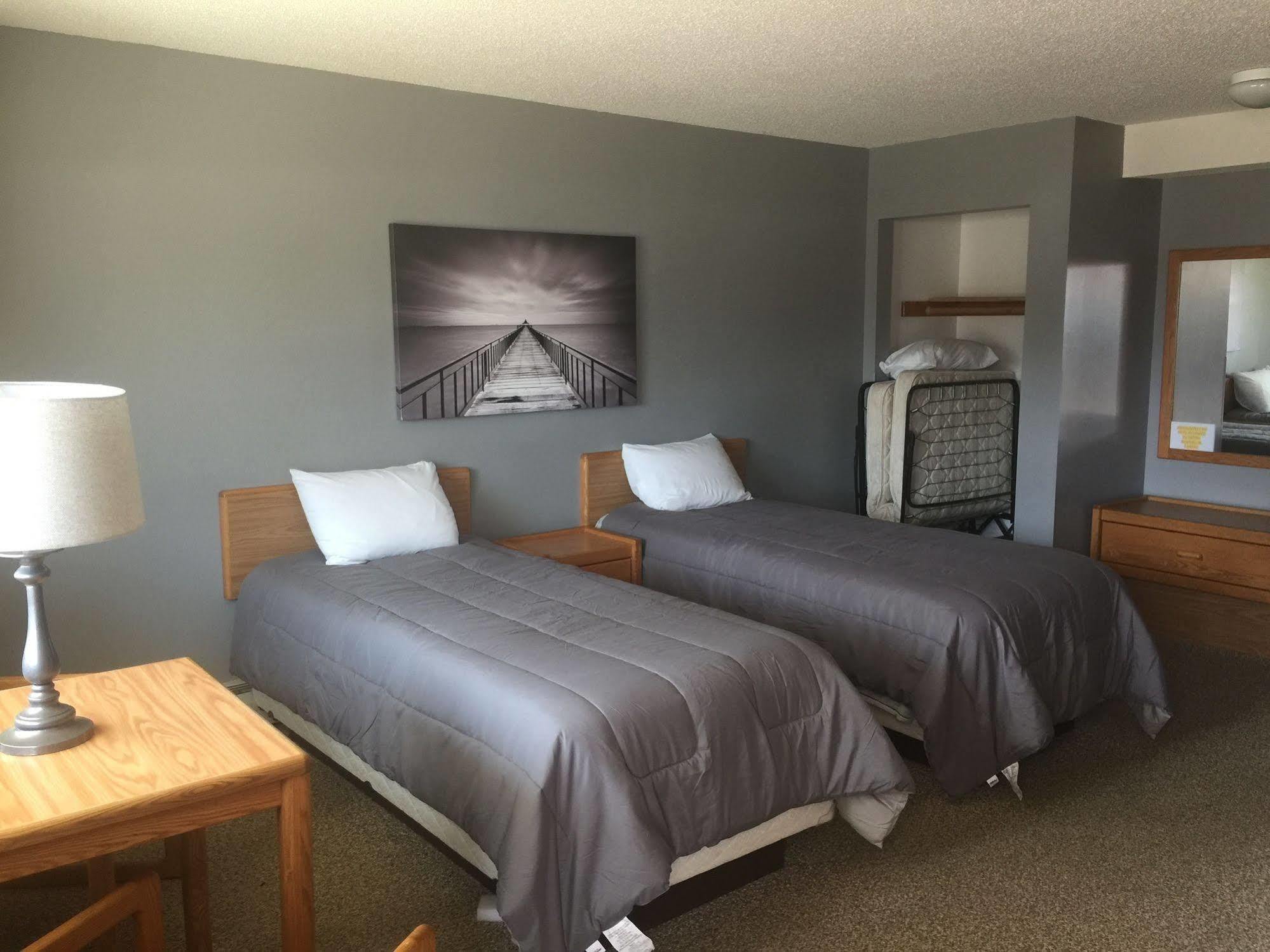 Red Door Resort & Motel Aitkin 外观 照片